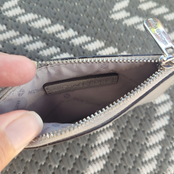 Michael Kors Slim Card Case Grey - Picture 4 of 5